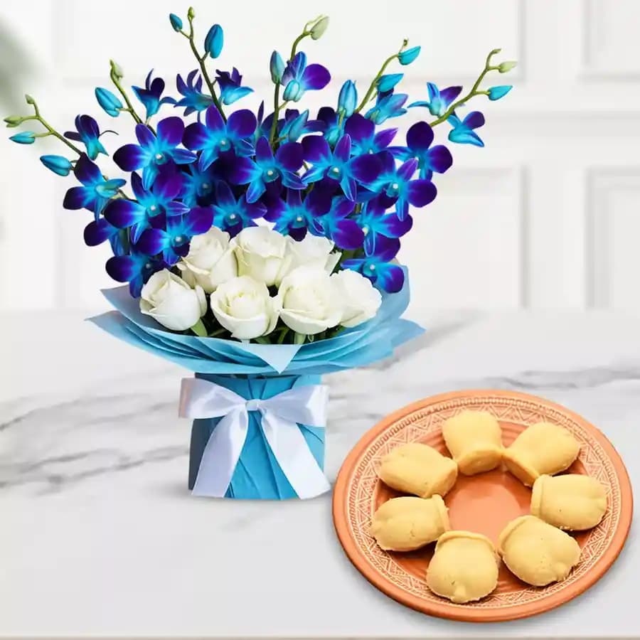 Gorgeous Flowers N Gurer Talsash Combo