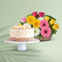 Delightful Vanilla Blossom Cake 1