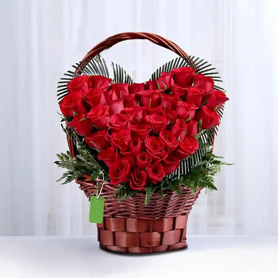 Heart Shaped Arrangement of Red Color Roses