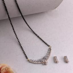 Timeless Charm Necklace Ensemble 1