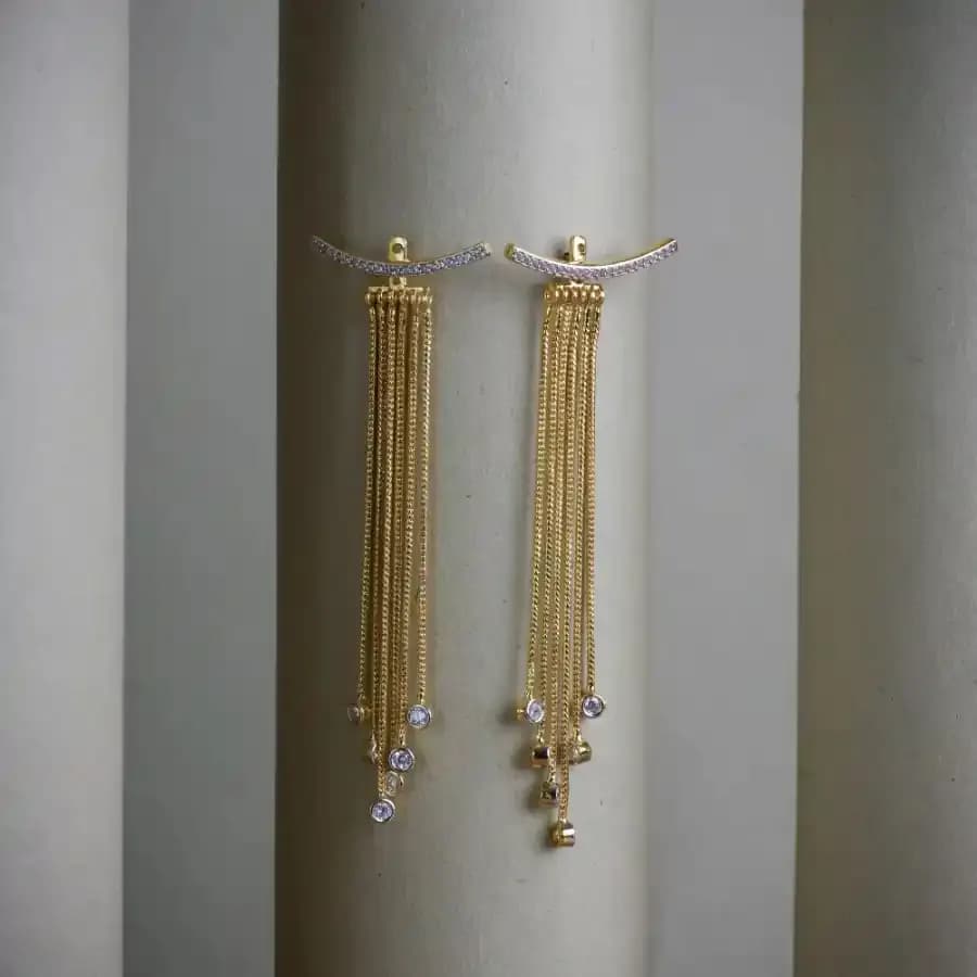 Chic Dazzle Drop Earrings