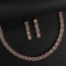 Sophisticated Evening Glow Necklace 1