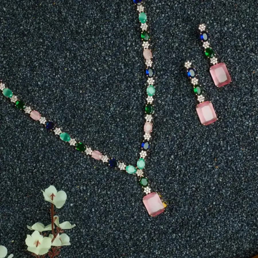 Opulent Elegance Necklace Ensemble