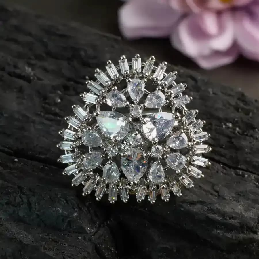 Radiant Teardrop Chic