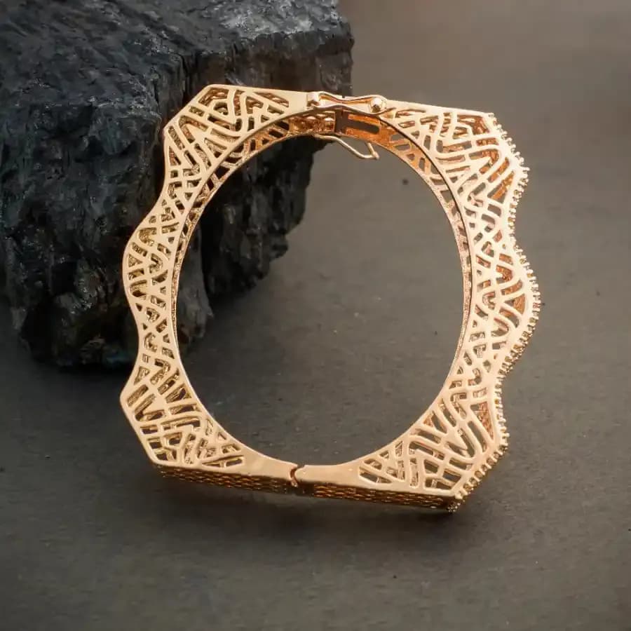 Chic Rosegold Charm Bracelet