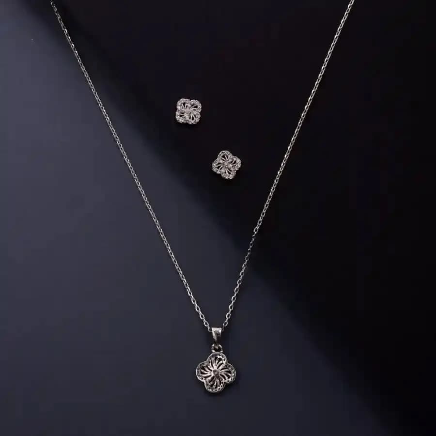 Floral Elegance Chain Jewelry Set