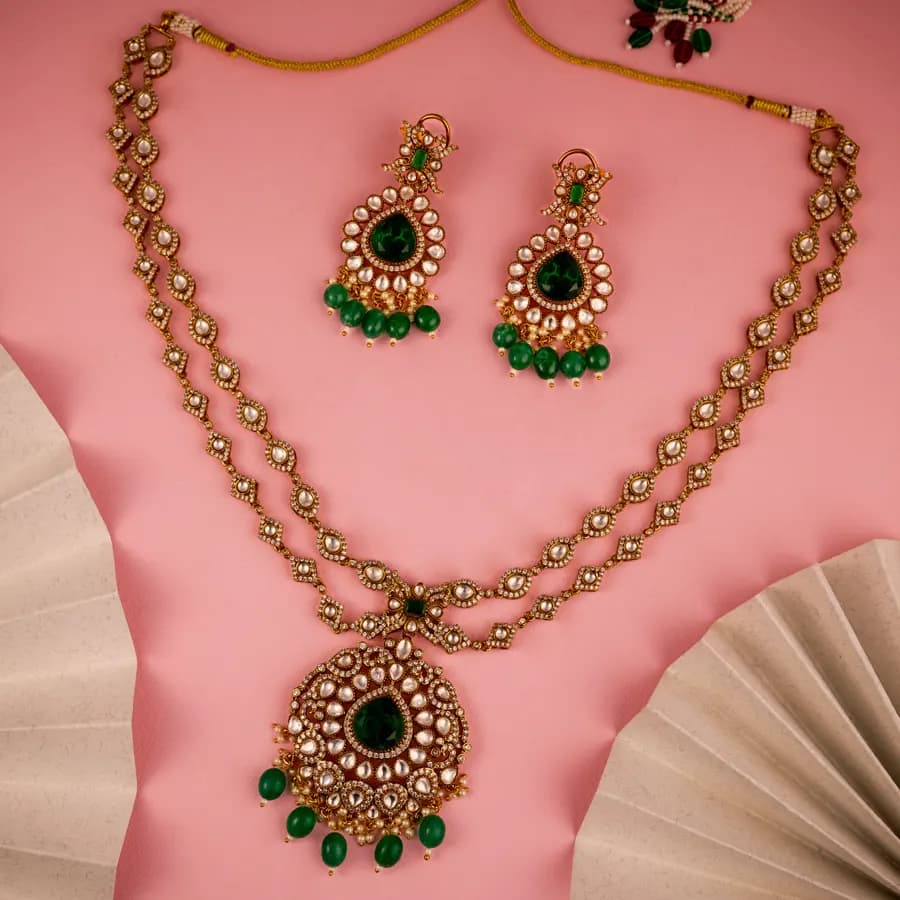 Glimmering Emerald Bridal Ensemble