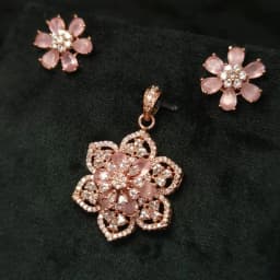 Blooming Elegance Necklace and Earring Pair 1