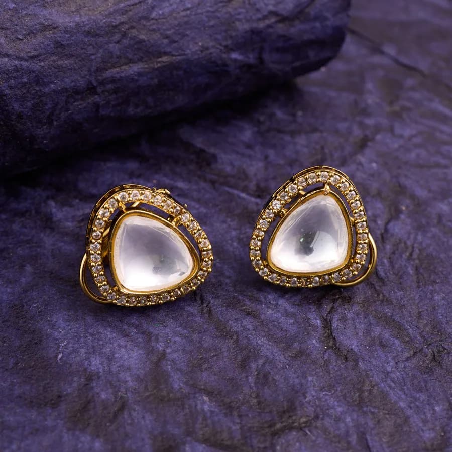 Minimalist Triangle Kundan Studs