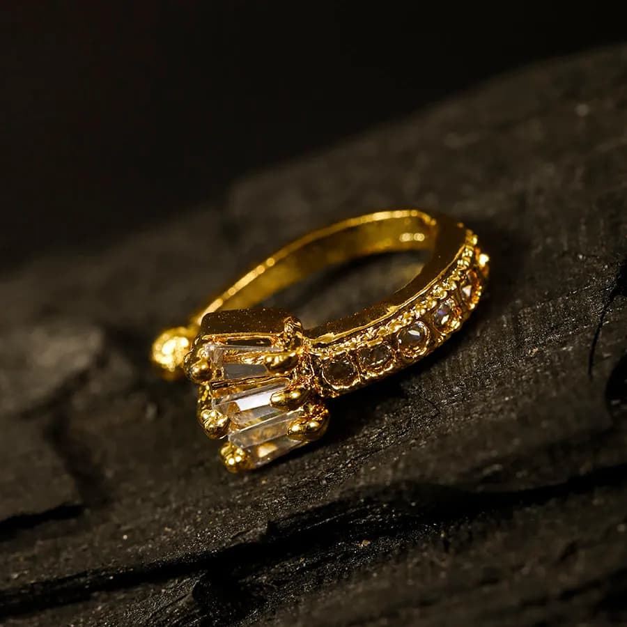 Majestic Jewel Clip-On Nosepin for Women