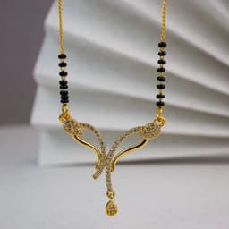 Chic Y-Design Mangalsutra 1