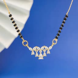 Chic Gold Flowing Mangalsutra 1