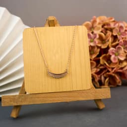 Blush Elegance Curved Necklace 1