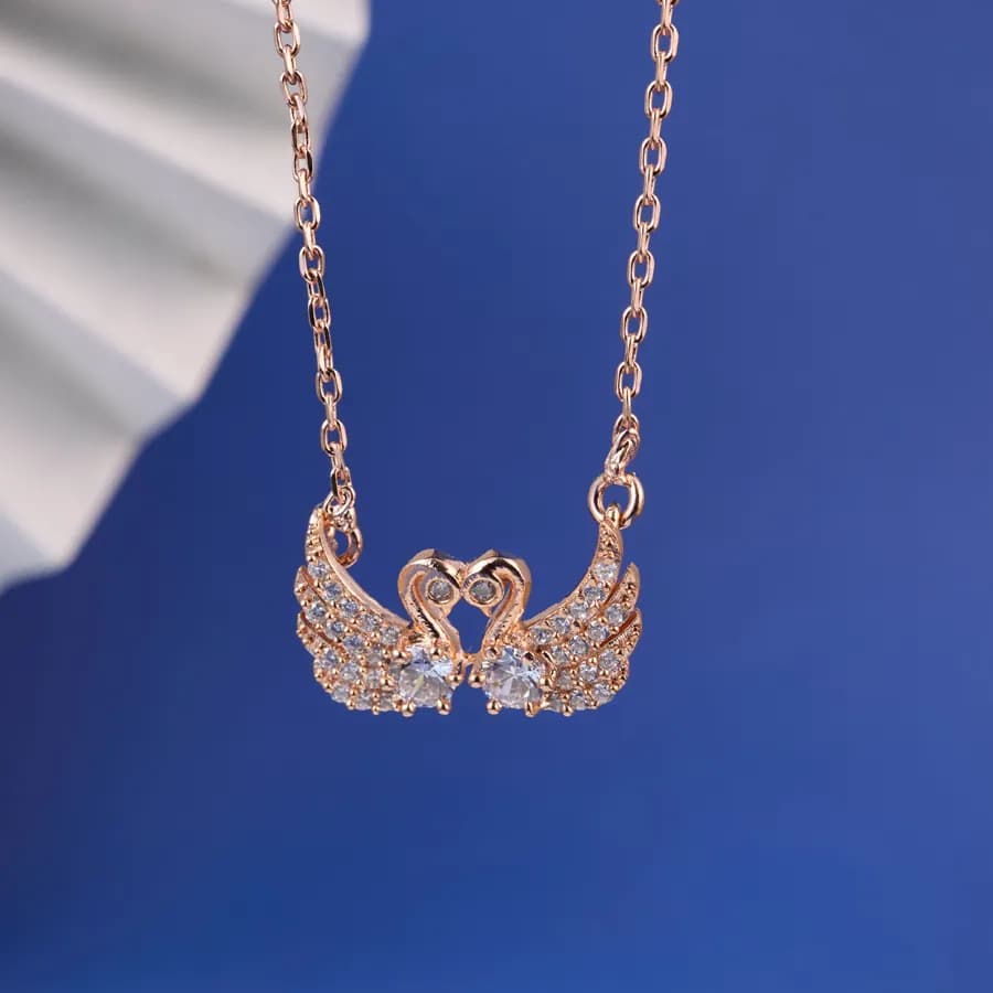 Elegant Swan Heart Pendant in Rose Gold