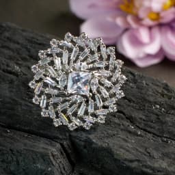 Glistening Floral Radiance Ring 1