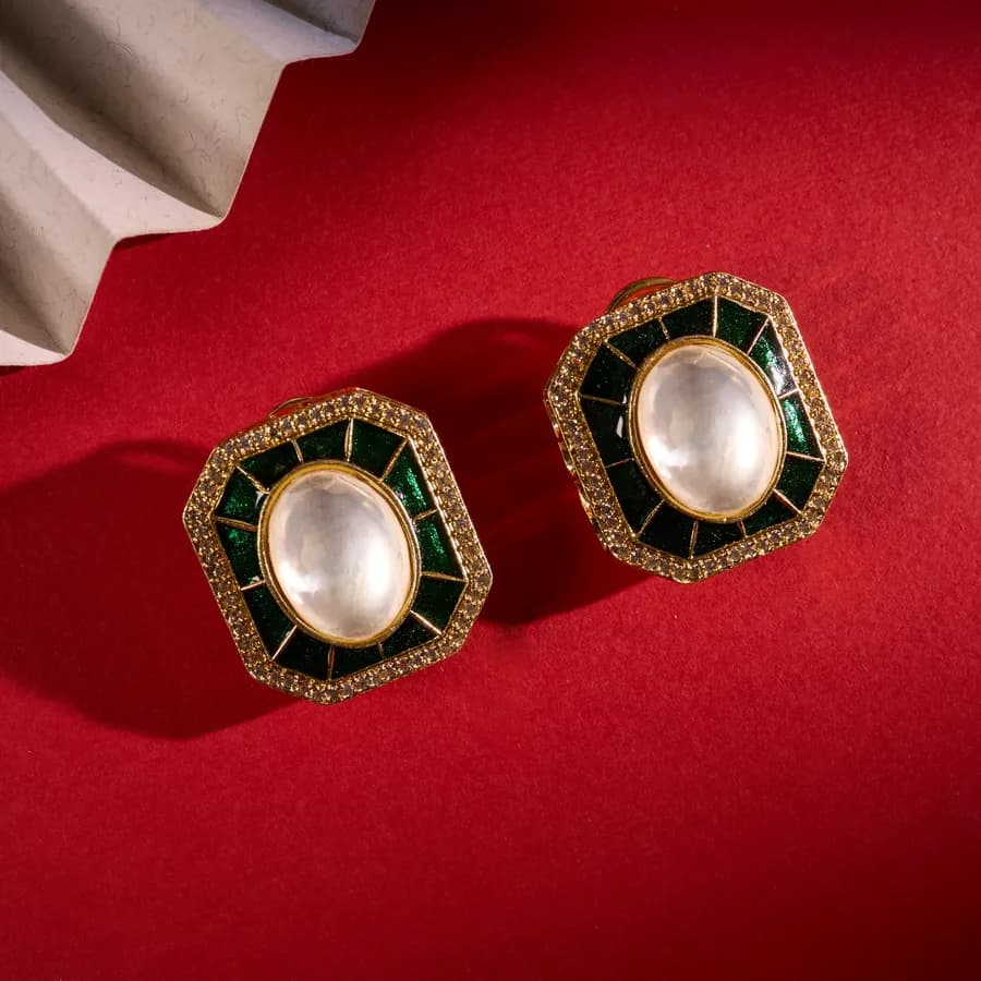 Regal Emerald Kundan Chandbali