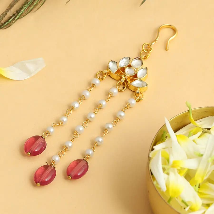 Chic Cascade Pearl Hair Clip