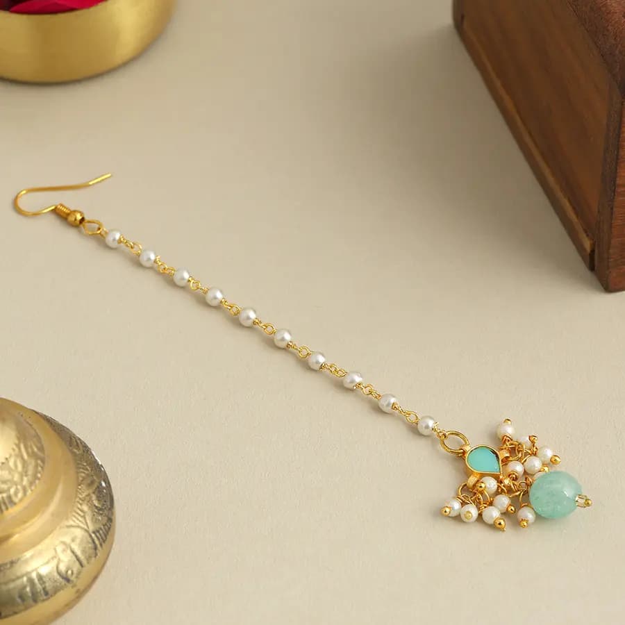 Celestial Elegance Maang Tikka