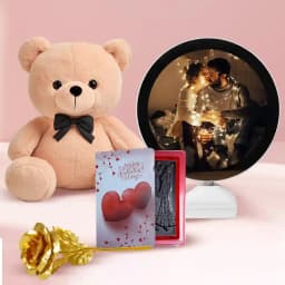 Fascinating Personalized Photo Gift Combo for Your Valentine 1