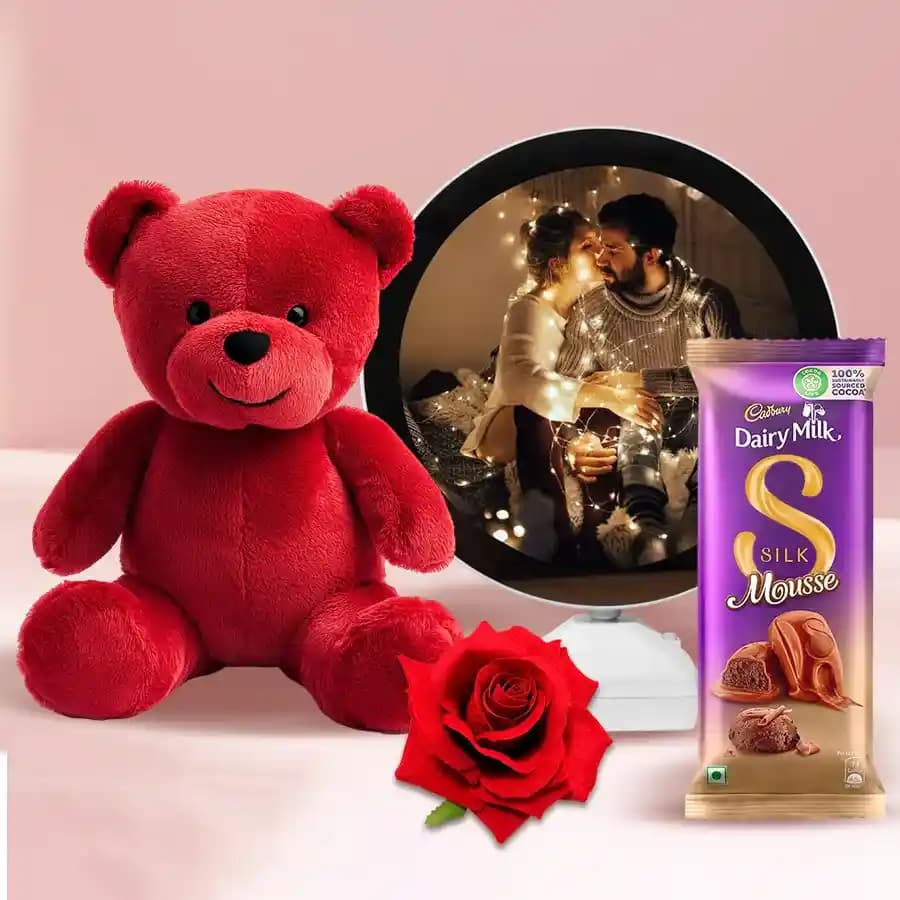 Impressive Be My Valentine Gift Hamper