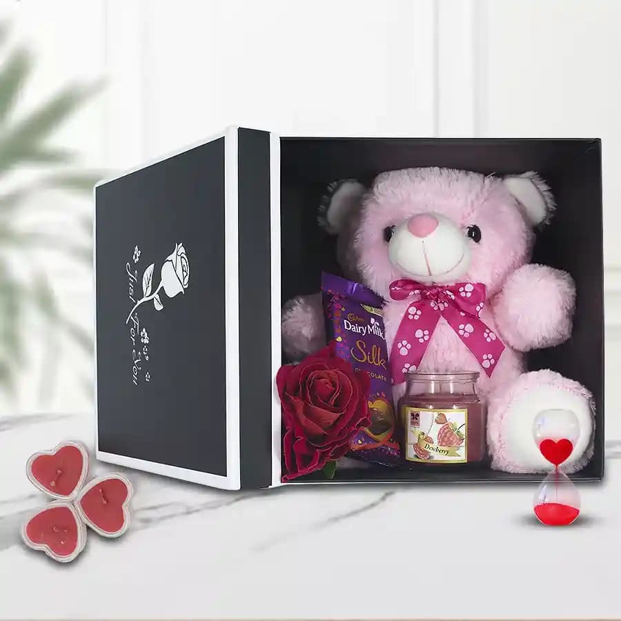 Astonishing Love Delight Gift Box