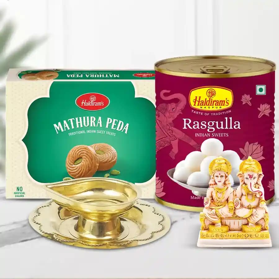 Lord Ganesha N Traditional Haldirams Sweets Combo