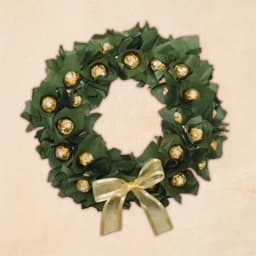 Trendy Xmas Wreath of Handmade Chocolates 1