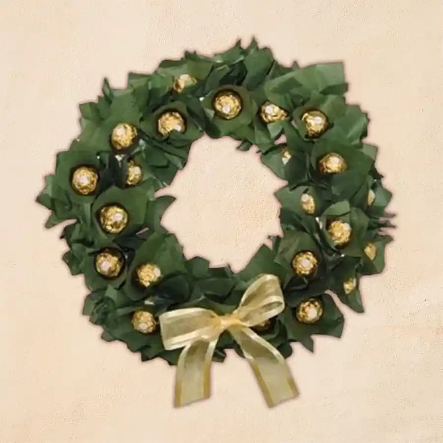 Trendy Xmas Wreath of Handmade Chocolates