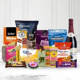 Enjoyable Christmas Gift Combo of Chocolates, Snacks, Cookeies n Fruit Juice 1