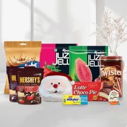 Resplendent Xmas Gift of Chocolate n Wafers 1