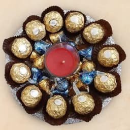 Sweet Delight Chocolate and Candle Gift Set 1