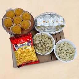 Exquisite Haldiram Delights & Nutty Treats Set 1