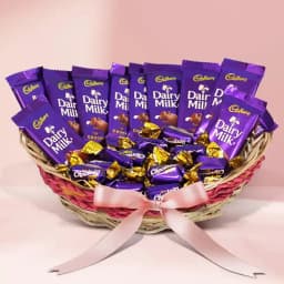 Choco Treat Basket for Valentine 1