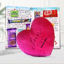 Dazzling Chocolate Message Card with Assorted Chocolates and ILU Singing Heart 1