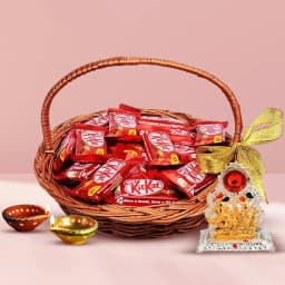 Tasty Kitkat Chocolates n Festive Decor Hamper 1