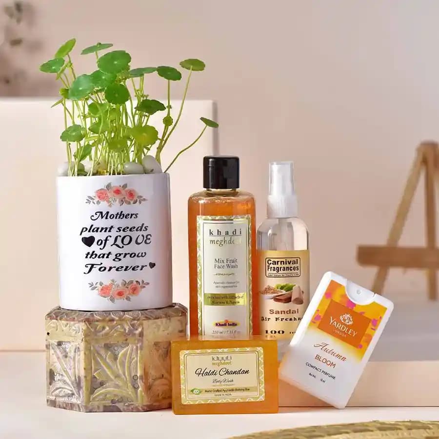 Mom's Delightful Treasures Hamper