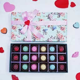 Delectable Rose Shaped Chocolates Gift Box 1