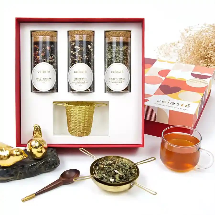 Elegant Tea Experience Collection