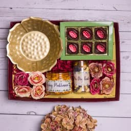 Delightful Crunch & Sweet Treats Collection 1