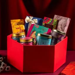 Gourmet Nut Adventure Box 1