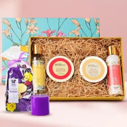 Blissful Bath and Body Care Kit with Fragrant Candle n Potpourri 1
