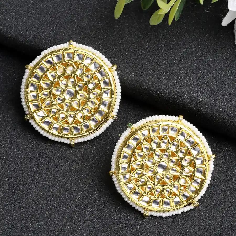 Enchanted Kundan Round Earrings