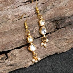 Dazzling Kundan Earrings Set 1