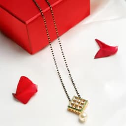 Sophisticated Kundan Mangalsutra 1