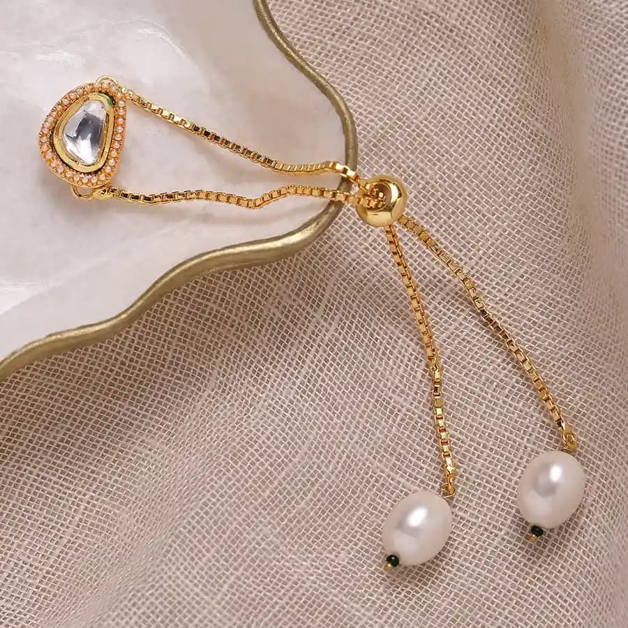 Elegant Gold Kundan Bracelet