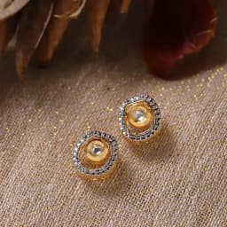 Elegant Kundan Studs 1