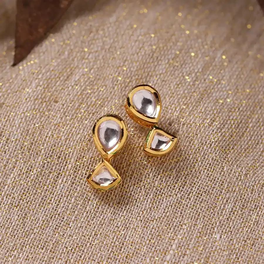 Effortless Beauty Kundan Studs