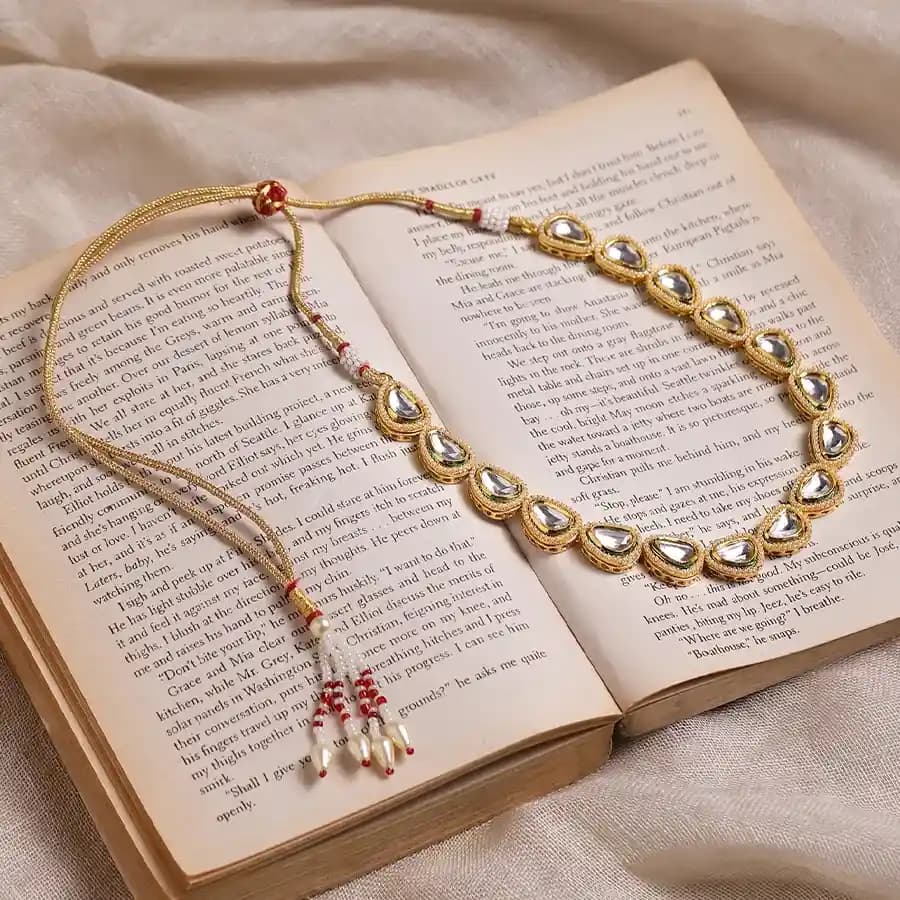 Stunning Kundan Bridal Neckpiece