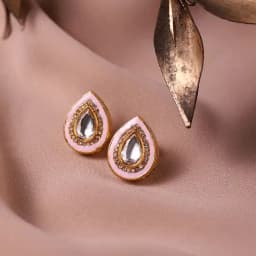 Classic Kundan Jewels 1