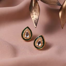 Noble Kundan Chic Studs 1